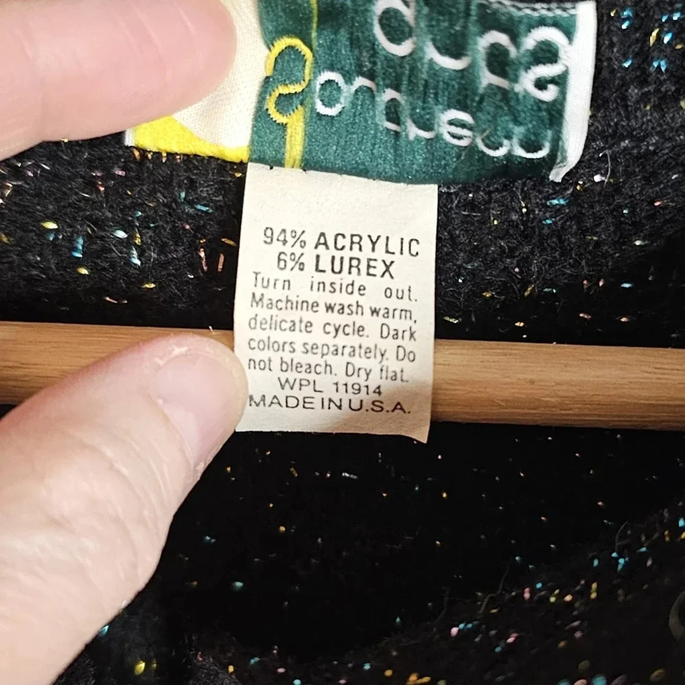 Vintage Southern Lights Black Sparkle Acrylic Sweater, Womens Petite Large